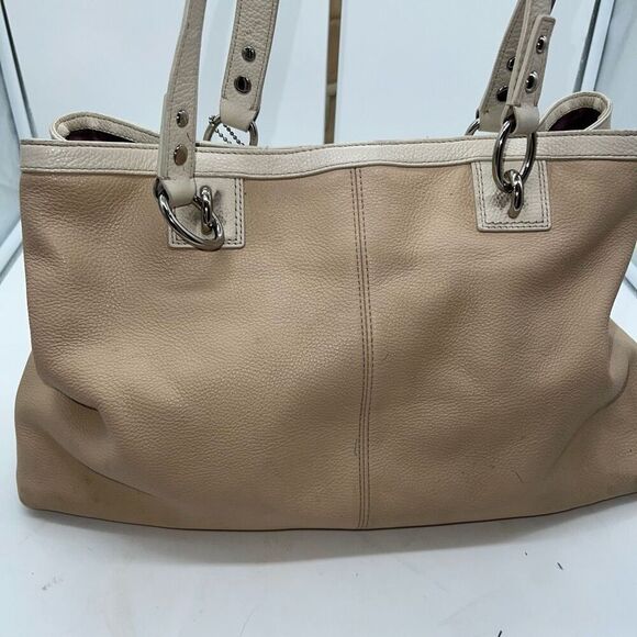 Coach‎ 2012 Tan and Cream Penelope Pebbled Leather Bag - Picture 15 of 15